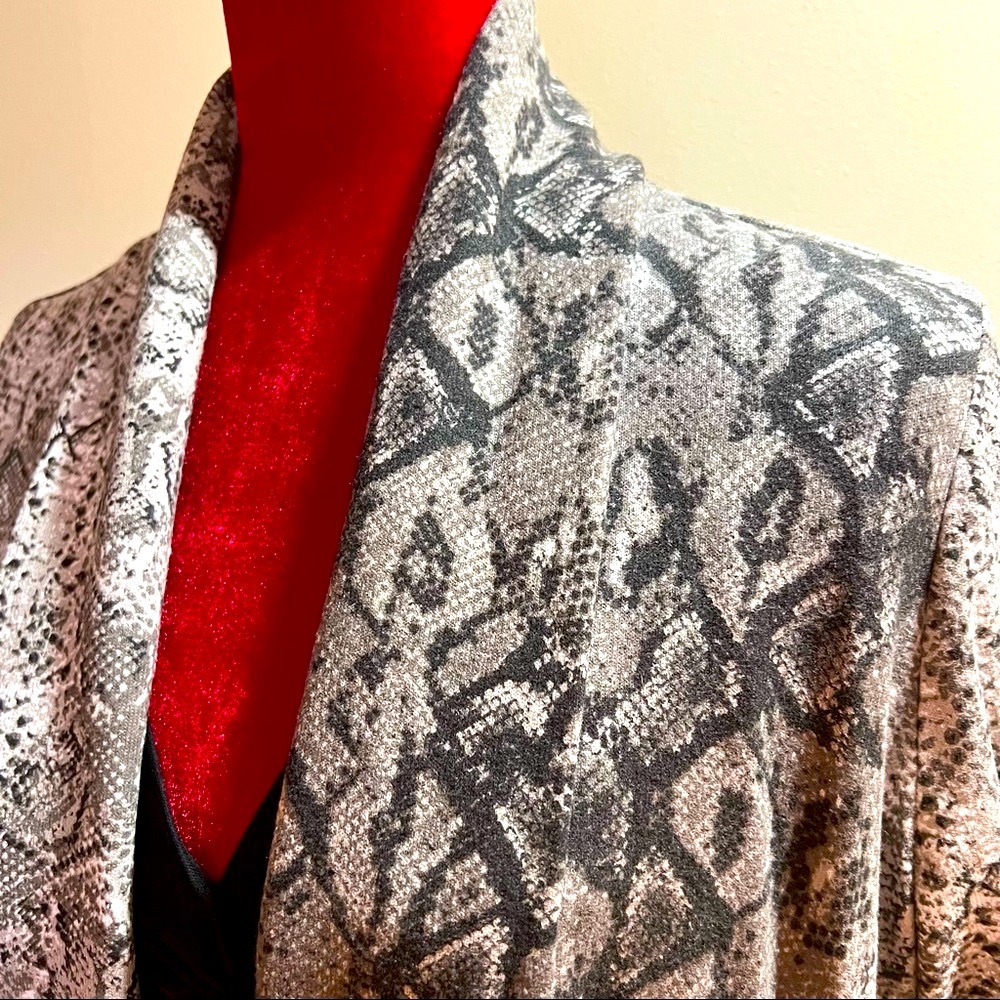 Gibson snake print open front cardigan